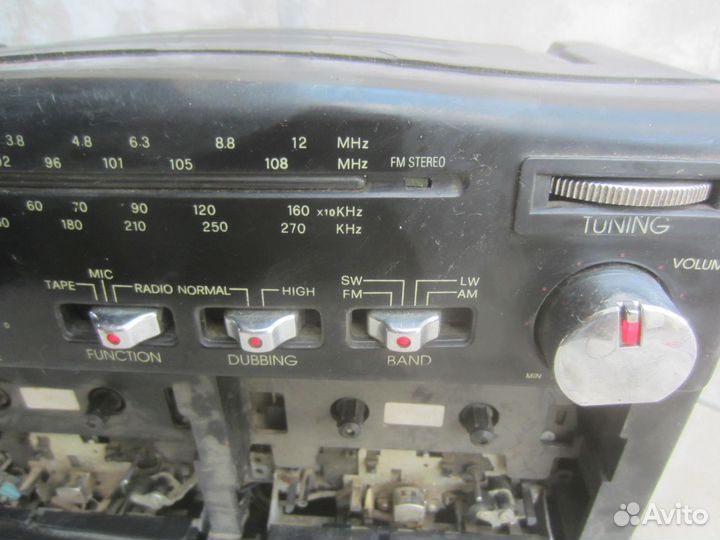 Магнитофон китайский под ремонт