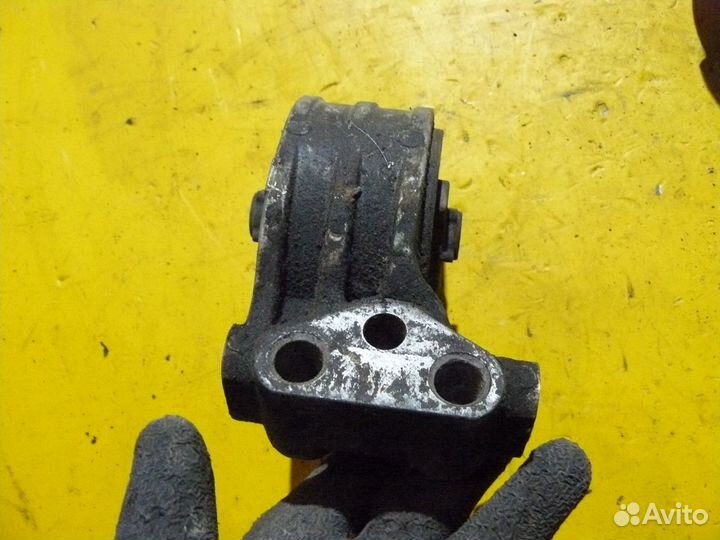 Опора двигателя для Mitsubishi Galant 8 USA 2,4