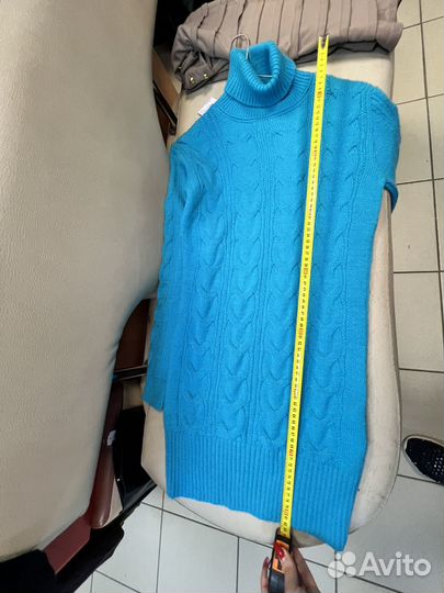 Платье водолазкой бирюзовое новое