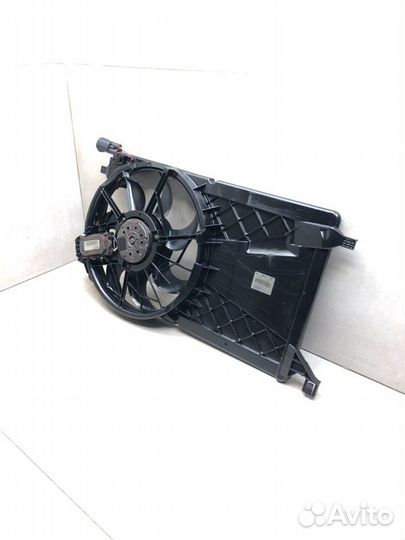 Вентилятор радиатора Ford Focus 2 5DR хэтчбек qqdb