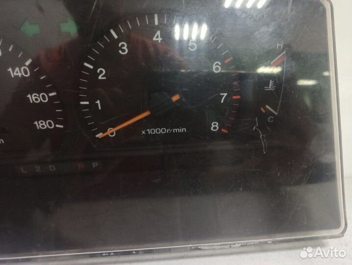 Панель приборов Toyota Crown GS131 1GFE 1991