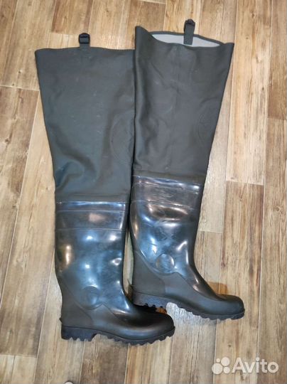 Болотные сапоги, забродники