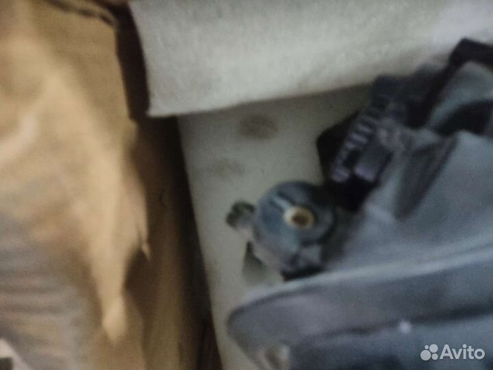 Фары на passat b7