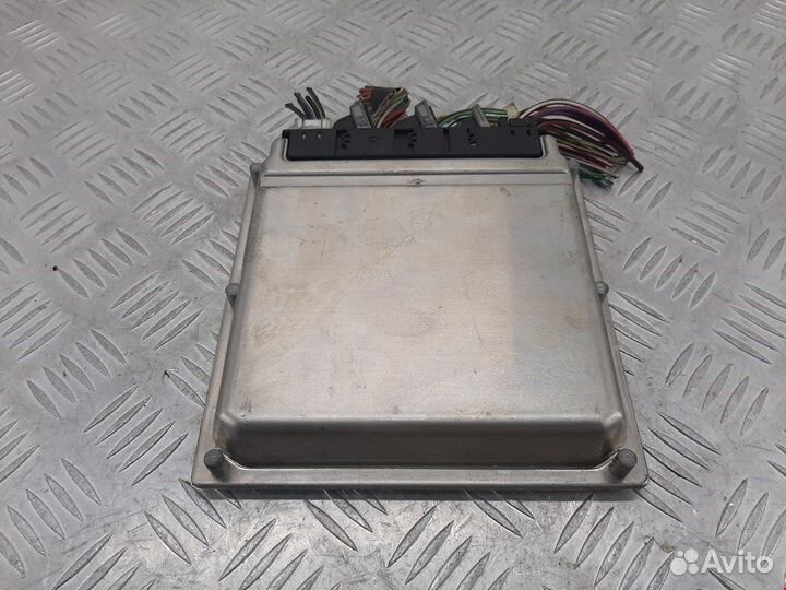 Блок для mercedes-benz C-Class (W203)