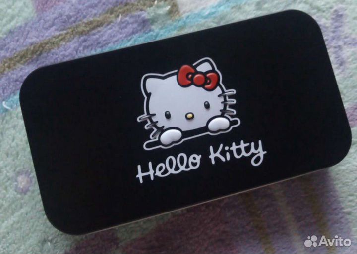 Подарок Hello kitty набор кисточек для макияжа