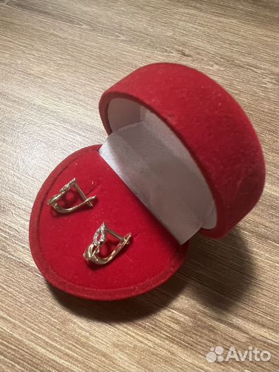 Серьги золотые детские с фианитами