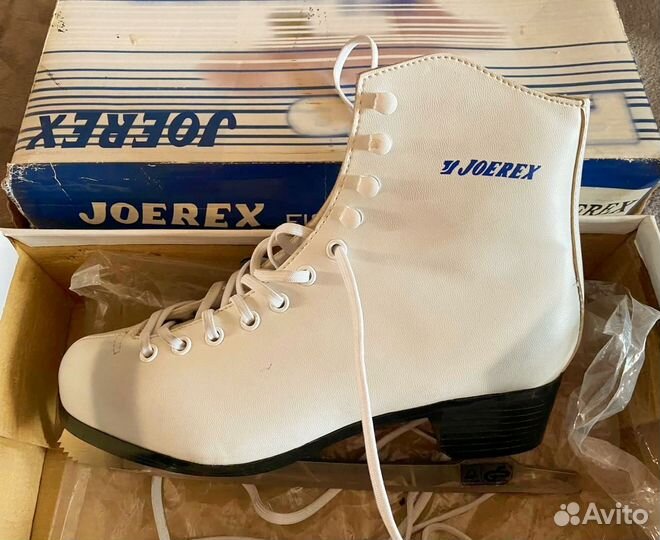 Коньки фигурные 39 размер Япония