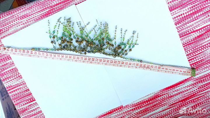 Бусы колье ожерелье из кристаллов и бусин