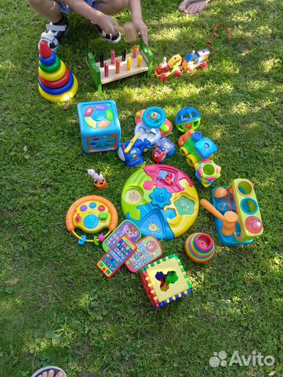 Детские развивающие игрушки от 2 лет пакетом