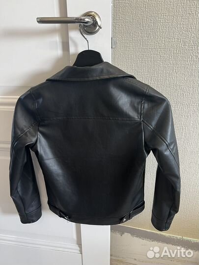 Куртка кожаная для мальчика 5-6 лет