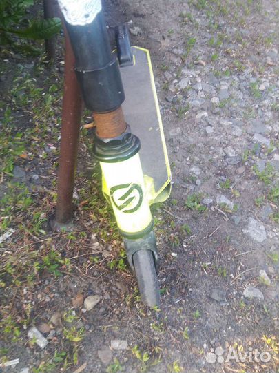 Трюковой самокат