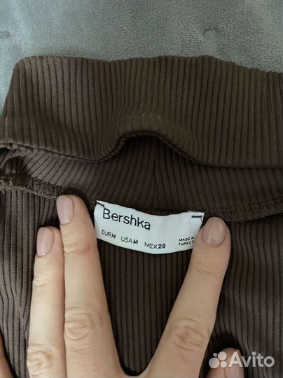 Топ bershka