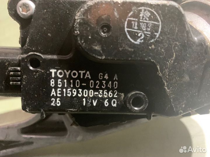 Трапеция стеклоочистителя передняя Toyota Corolla