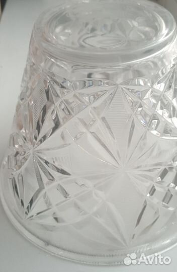 Хрустальная ваза