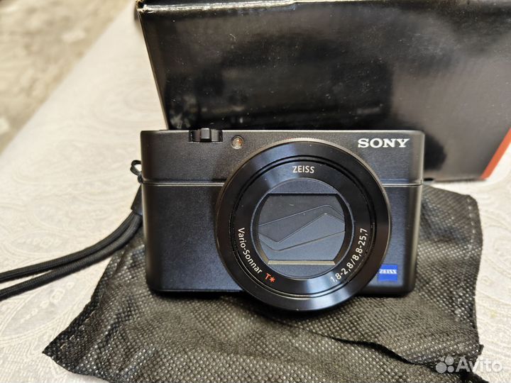 Компактный фотоаппарат sony rx100m3