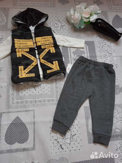 Костюм тройка для мальчикам и девочки