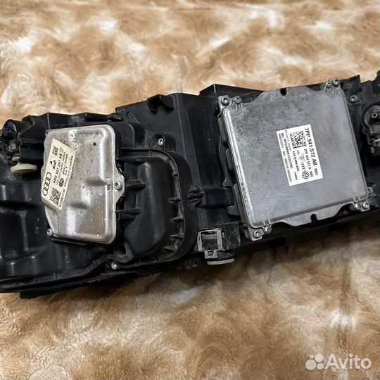 Фары на Ауди Q7 2016г Фул лед