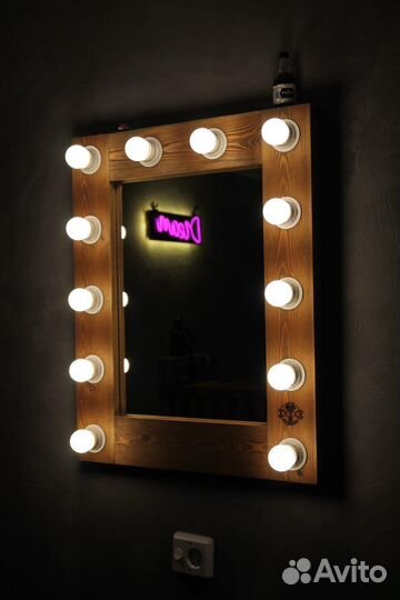 Зеркало гримерное интерьерное