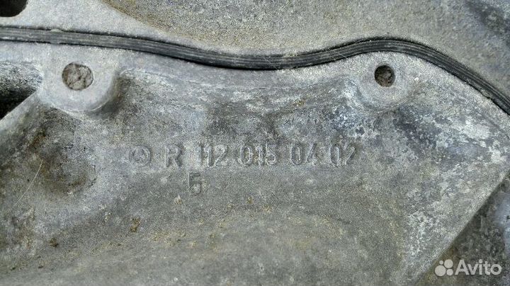 Передняя часть 112 двигателя w210. 112 015 04 02