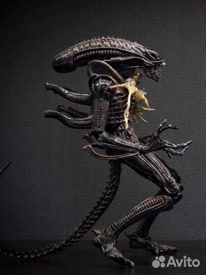 Фигурки Aliens