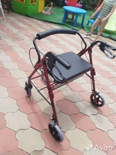 Ходунки для взрослых