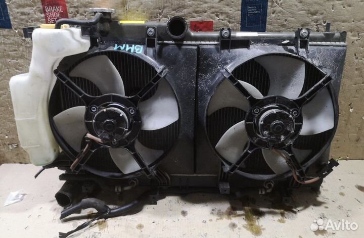 Радиатор двс Subaru legacy 2010 год