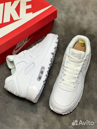 Кроссовки мужские Nike