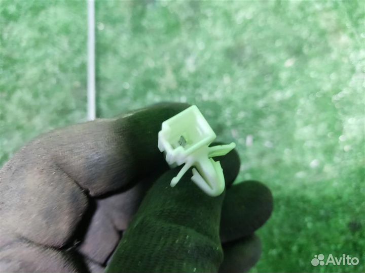 Замок крышки багажника KIA RIO 2 (JB) 2006