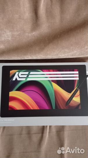 Графический планшет с экраном