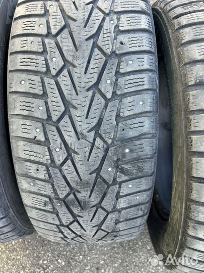 Nokian Tyres Hakka Black 2 SUV 215/60 R16 99T