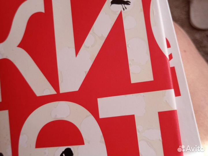 Книги современных русскоязычных авторов много