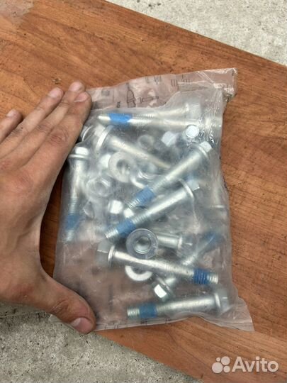 Болты задней подвески ford focus 2, мазда 3