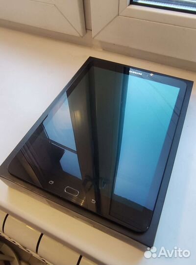 Планшет Samsung Galaxy tab 3