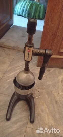 Соковыжималка пресс для граната