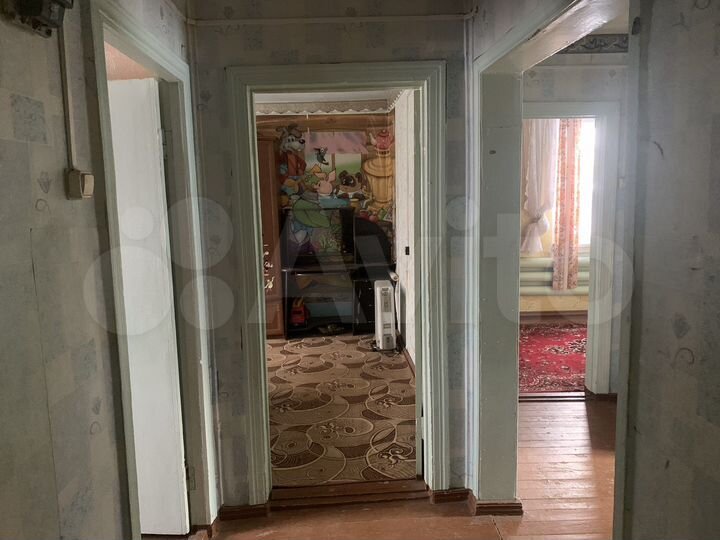 3-к. квартира, 70 м², 1/2 эт.