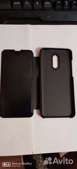 Продам чехол на One plus 6t