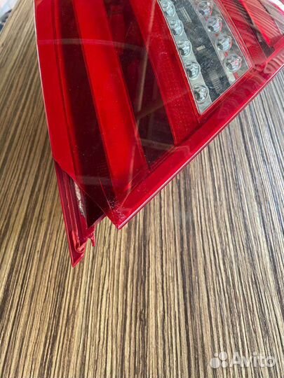 Фонарь задний левый mercedes w204 оригинал