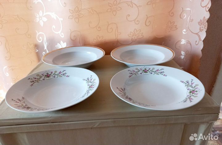 Тарелки японский фарфор