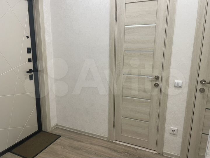 Квартира-студия, 42 м², 8/14 эт.