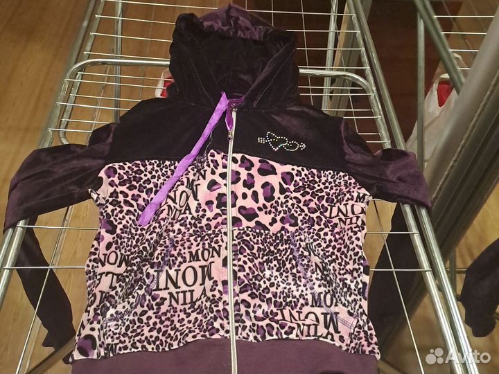 Спортивный костюм