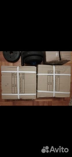 Тренажер с гантелями