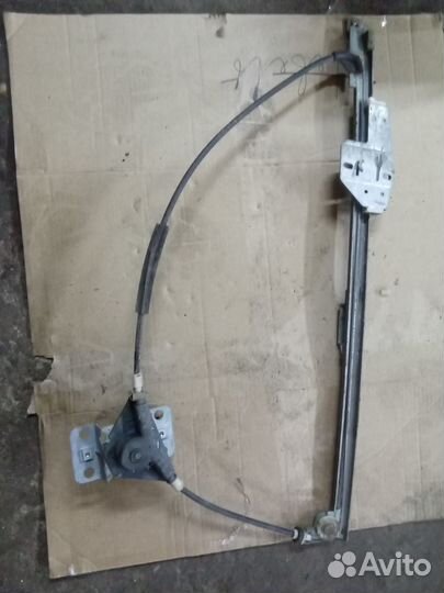 Стекло подъёмник правый transporter t4