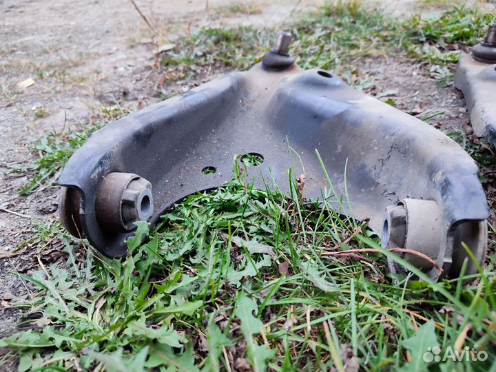 Рычаги Logan II