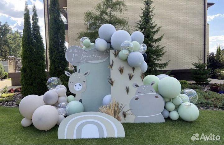 Фотозоны из пайеток, шаров, цветов