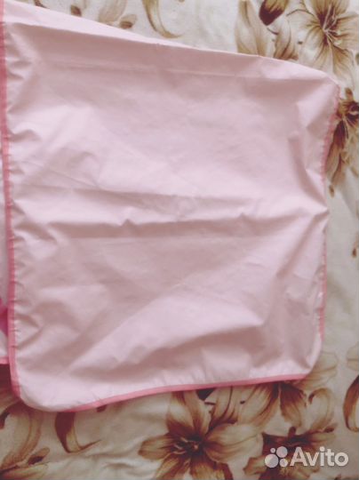 Непромокаемая простынь на резинке