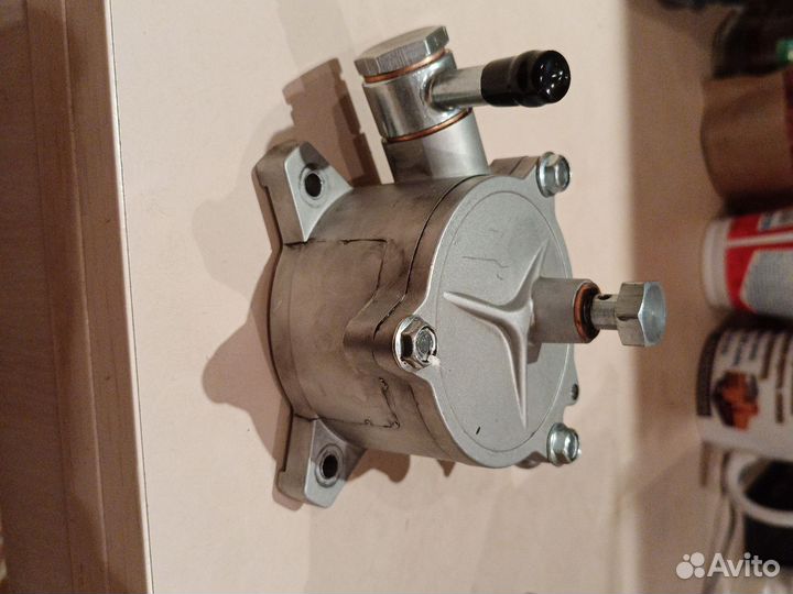 Вакуумный насос Jmс генератора isuzu nqr75 90 и др