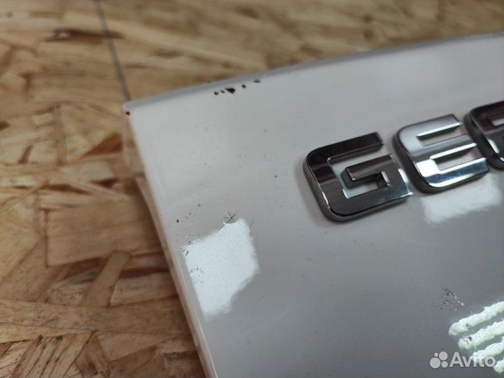 Молдинг крышки багажника Geely Atlas