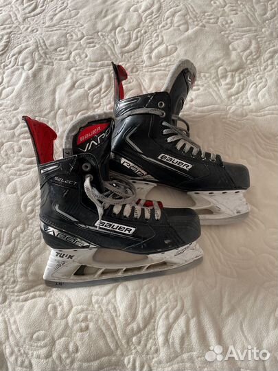 Хоккейные коньки бауэр