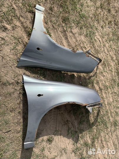Переднее крыло LADA kalina компл