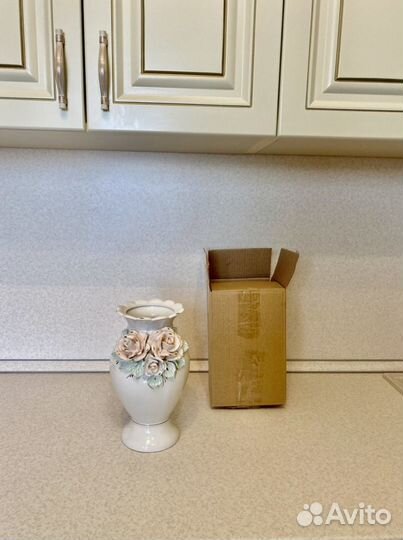 Ваза для цветов фарфор